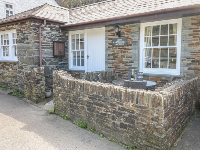 Olde Carpenters Cottage