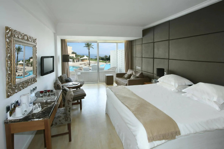 Grecian Park Hotel