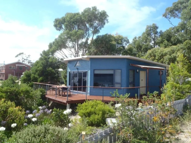 2 Bedrooms Cottage