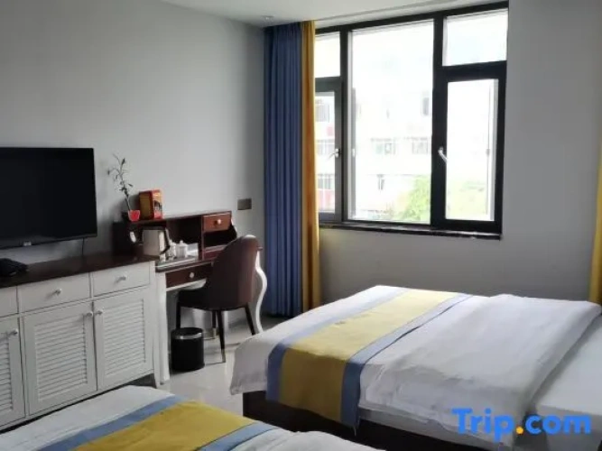 Standard Family room