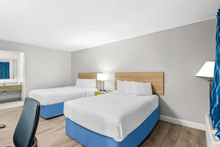 Days Inn by Wyndham Chesapeake