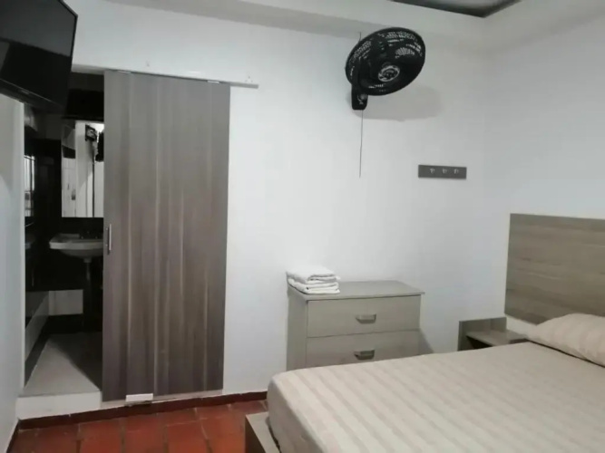 Hostal 42