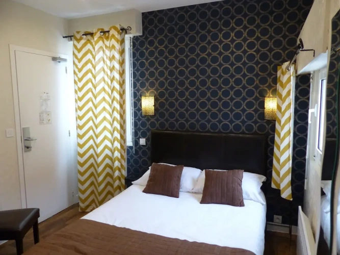 Standard Double room with courtyard view