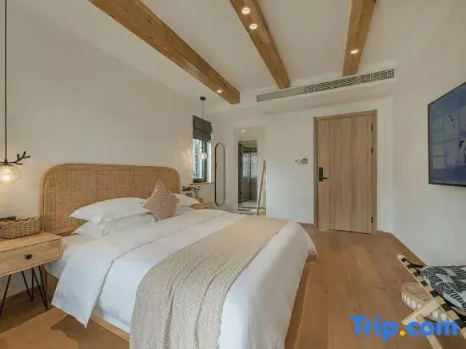 5 Bedrooms Standard room