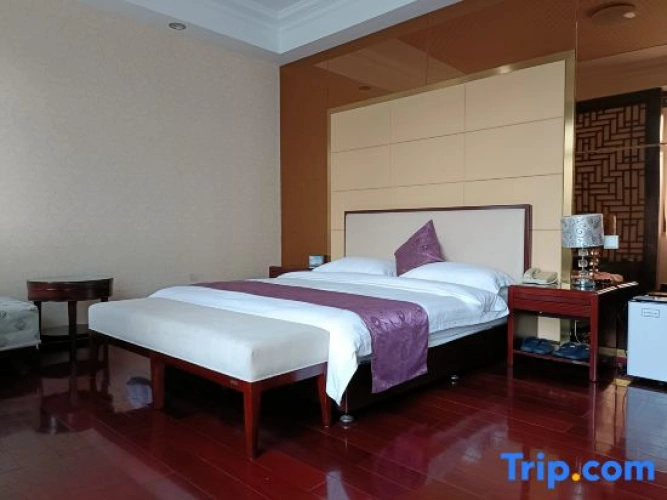 2 Bedrooms Suite