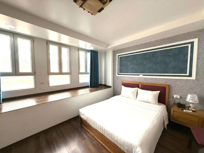 Hanoi Holiday Diamond Hotel