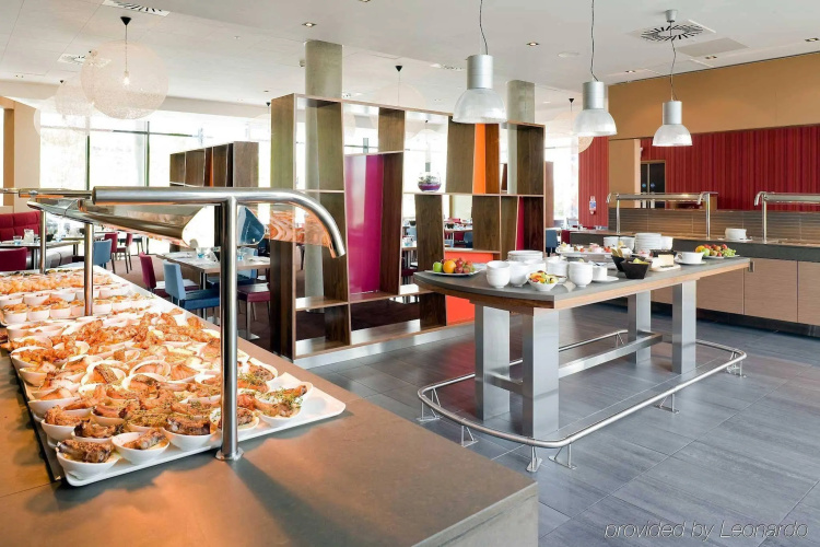 Novotel Edinburgh Park photo 12