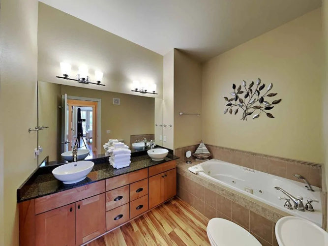 Historic Aragon Executive Apartment