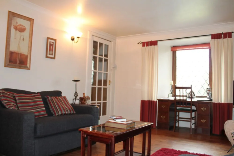 Rowantree Cottage