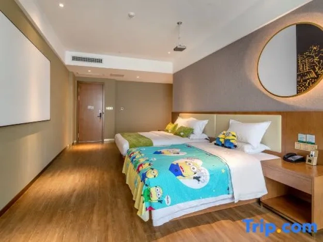 Standard Family room