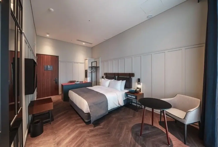 Double Suite