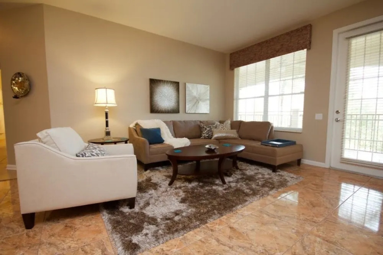 5049 Shoreway Loop #206,