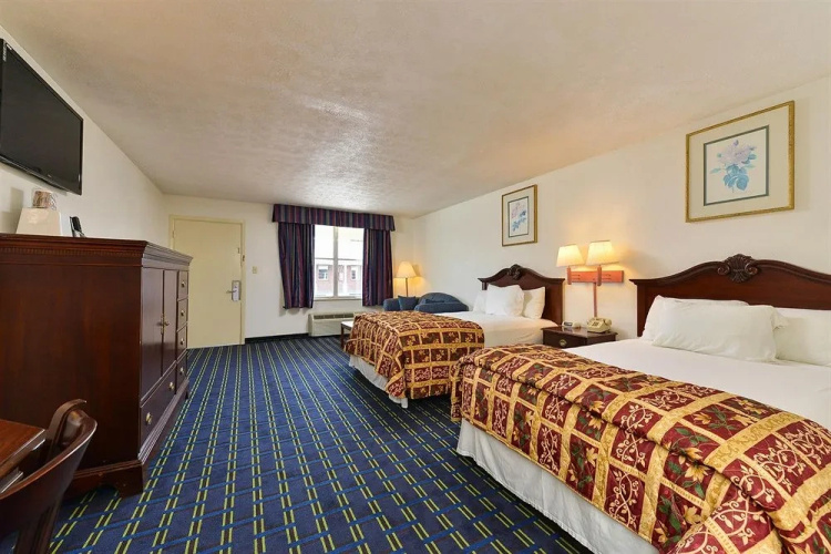 Days Inn