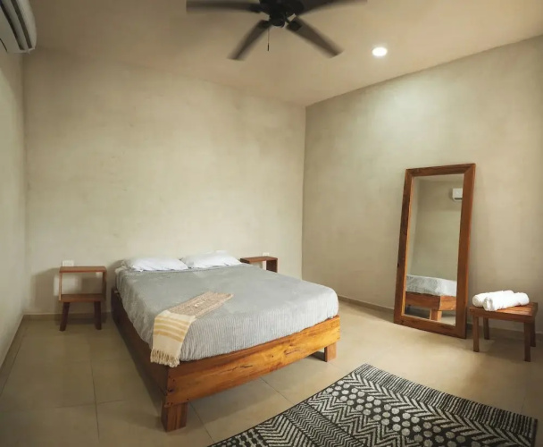 LaFamilia Casa and Suites