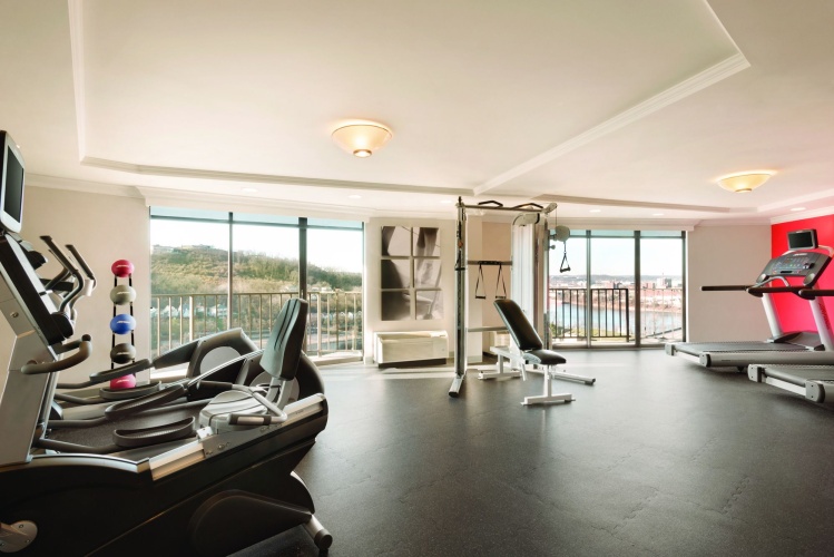 Radisson Cincinnati Riverfront photo 21