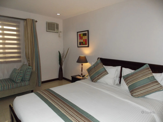 The Suites at Calle Nueva