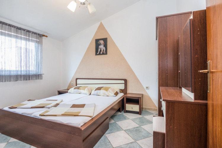 Seaview Apartment Varga 2