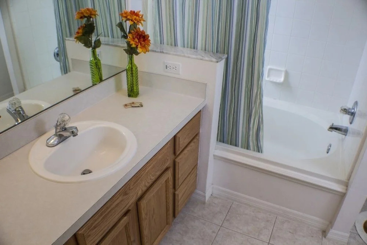 Ip60375 - Rolling Hills Estates - 4 Bed 3 Baths Villa