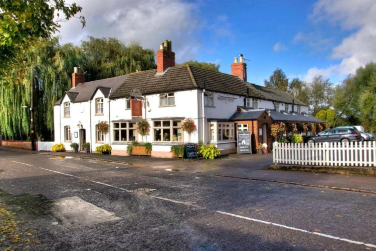 The White Lion Inn