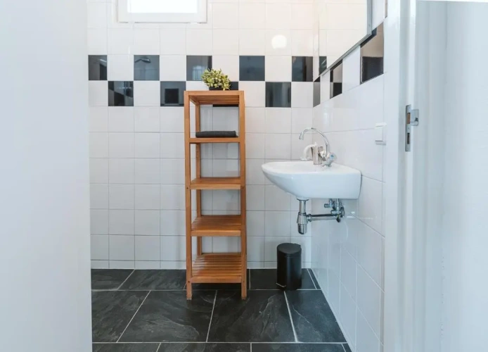3 Bedrooms Cottage