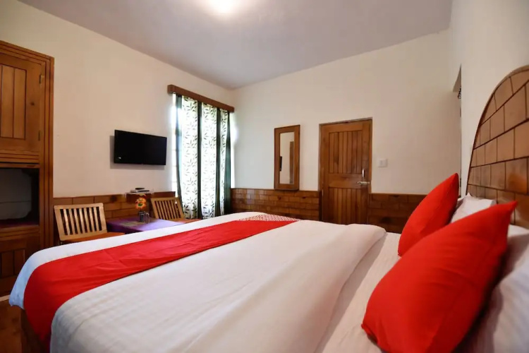 OYO 13232 Red Rose Cottage
