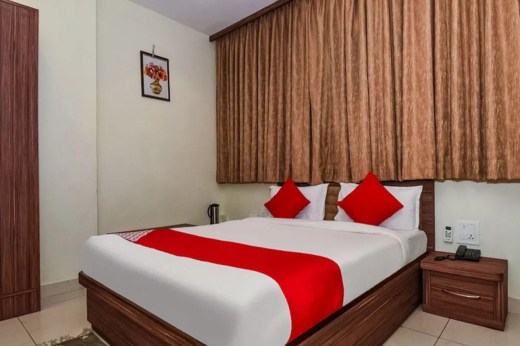 Hotel Raj