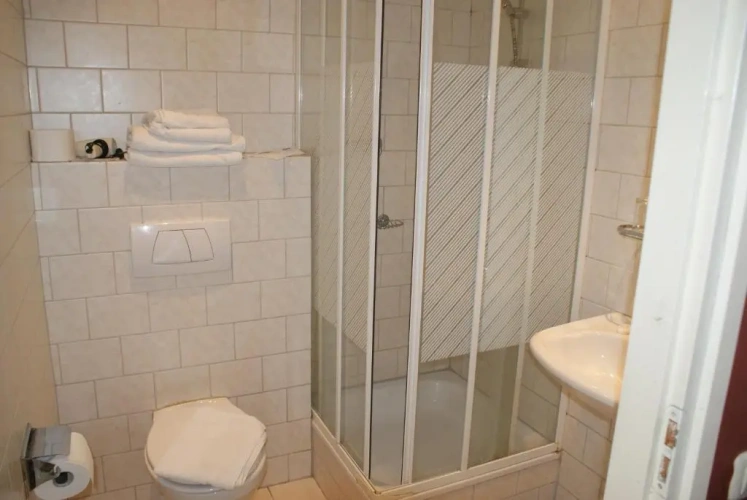 Economy Twin room