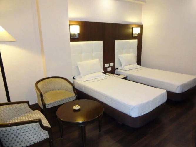 Hotel Heritage Inn