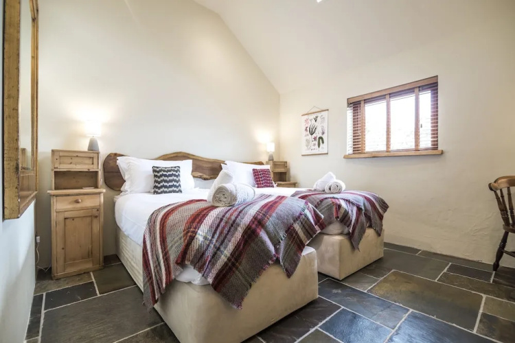 Lavender - Luxurious Barn Conversion