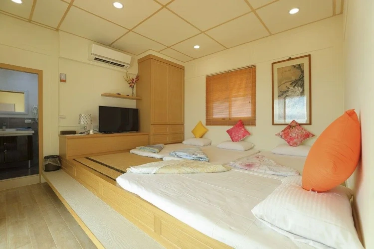 Guest rooms