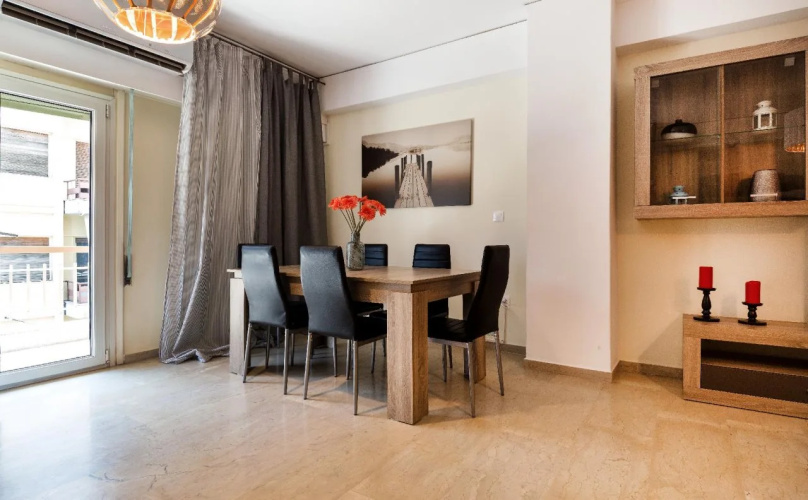 Acropolis Suites & Apartments
