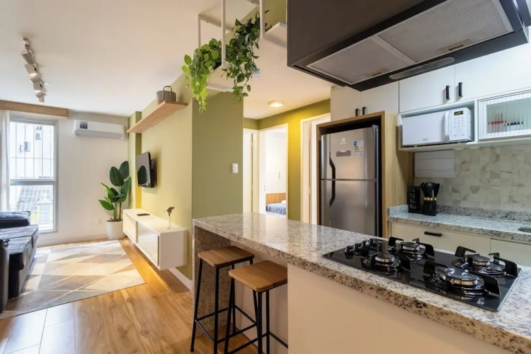 Amazing Apartment With Great Location - Eox0102