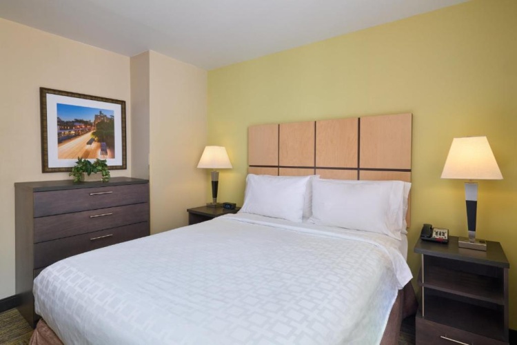 1 Bedroom Double Suite