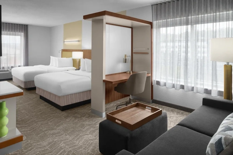 Quadruple Suite