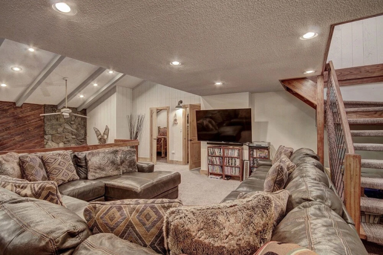 Cm416m 8br Copper Mtn Inn Pet Friendly 8 Bedroom Condo by RedAwning