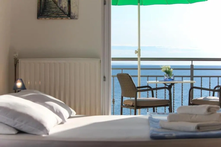 1 Bedroom Double Apartment with balcony and with sea view