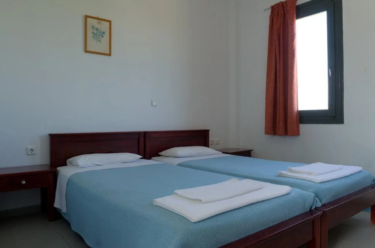 Eleni Apartments