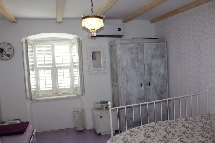 Guest House Gugily