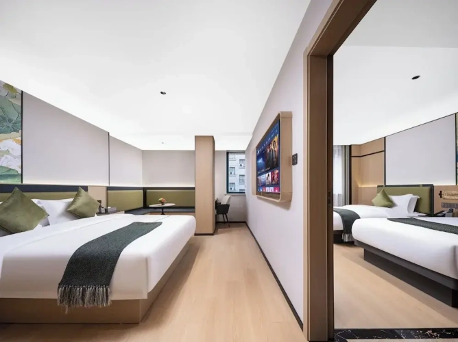 2 Bedrooms Business Triple room with city view