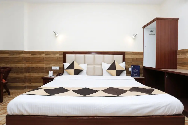 Hotel Vishnu Inn