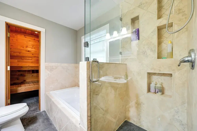 Ski, Fish & Explore: Packwood Home w/ Sauna!