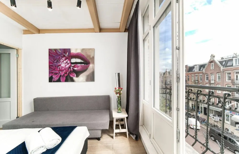 Zeeburg Flower Apartment