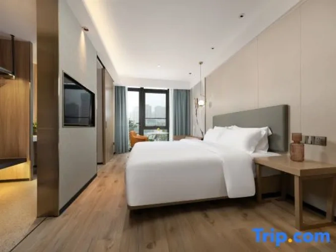 Standard Double room with balcony and with river view