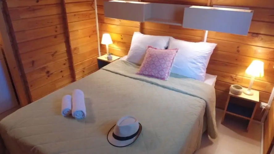2 Bedrooms Chalet