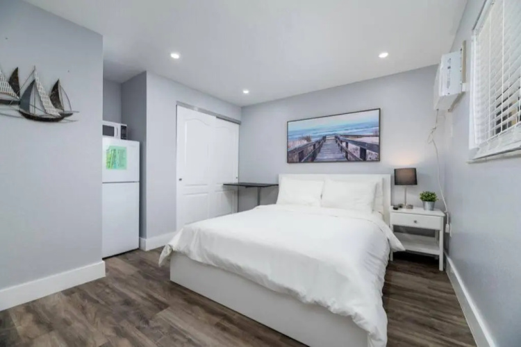 Shell on the Beach 102 - RENOVATED