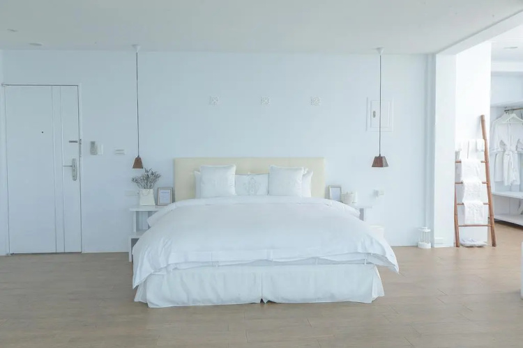 Ample Villa