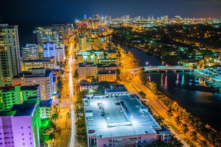 Imagen de Holiday Inn Miami Beach   Oceanfront, An Ihg Hotel