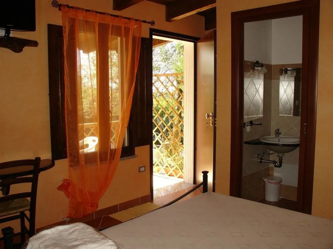 Bed and Breakfast S'Alzolitta