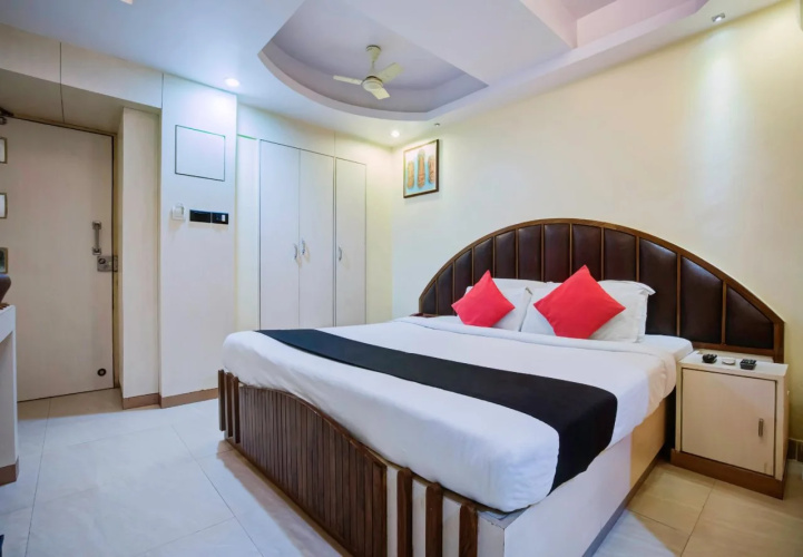 Fabhotel Palash Residency