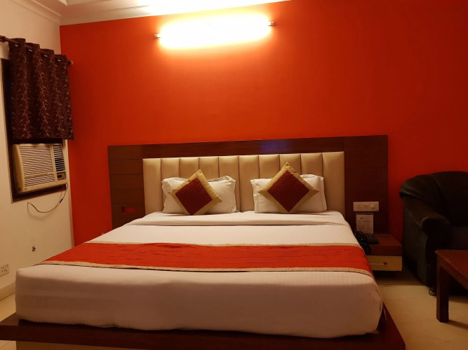 Hotel WTI Modesty